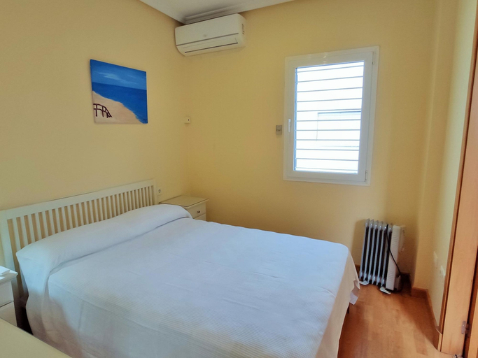 Room 4, Ribera H 13581 in El Puerto de Santa Mar a, Cádiz