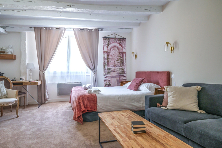 Bedroom 12
