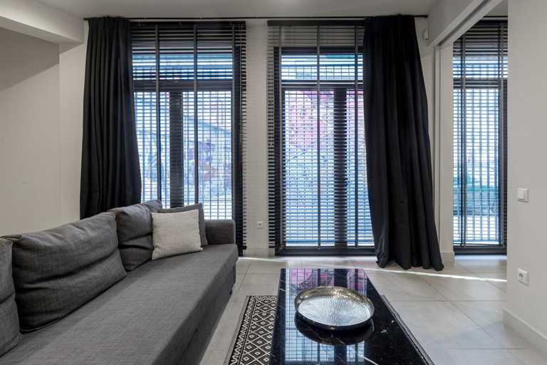 Room 5, 85 sqm in the Heart of Athens w Rooftop Deck, Attica