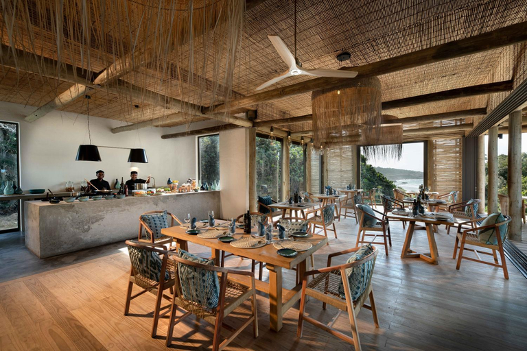 2, GweGwe Beach Lodge, O.R.Tambo