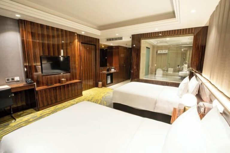 Bedroom 28