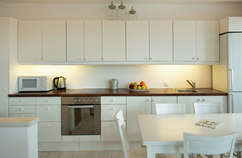 Others 4, Villa Marilena Spetses, Attica