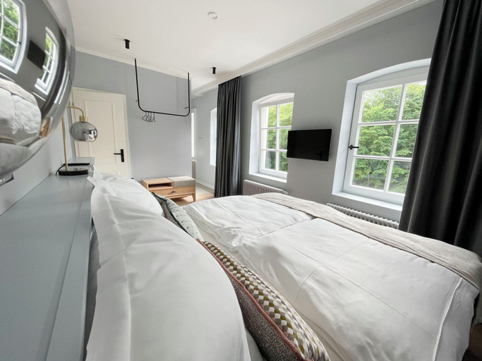 Bedroom 4, Boutiquehotel Petuh am Hafen - adults only, Flensburg