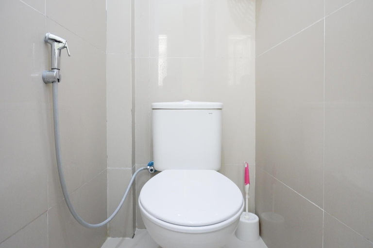 Bathroom 17