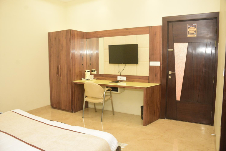Bedroom 3, Taj Sojourn, Agra