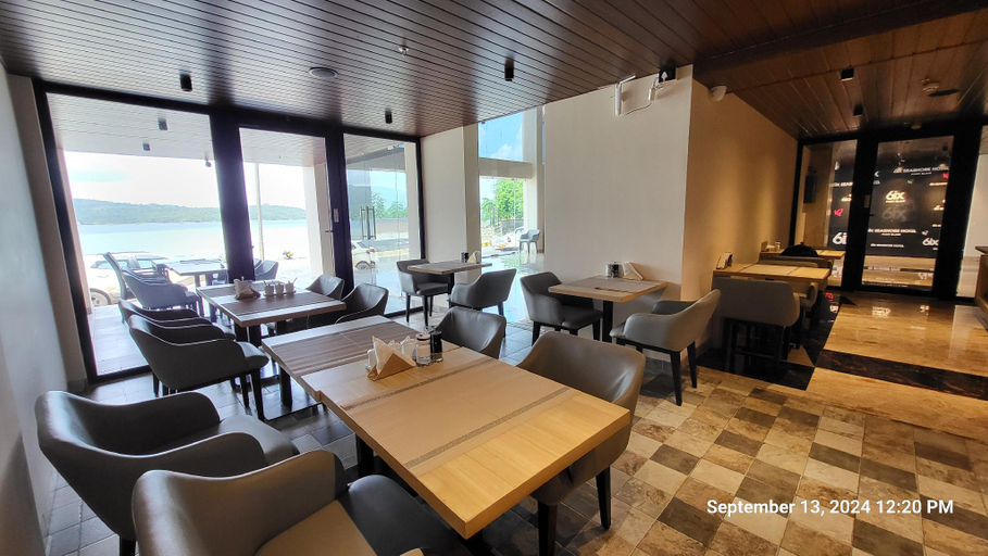 Food & Drinks 2, 6ix Seashore Hotel, South Andaman