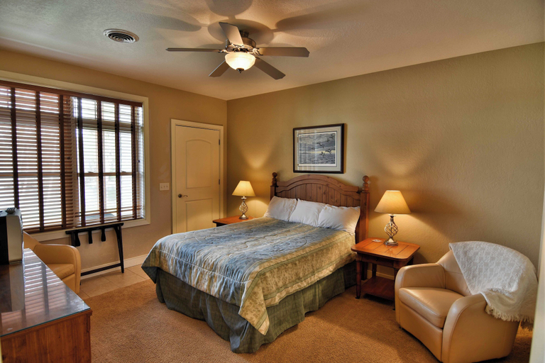 Bedroom 2, Unit 411a 1 BD/ 1 BA Condo, Barron
