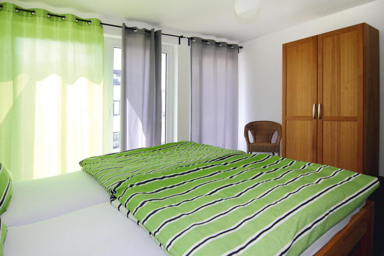 Bedroom 3, Apartment House Calmsailing, Borgerende, Rostock