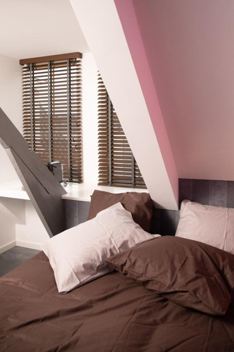 Bedroom 4, House of Tulips, Hillegom