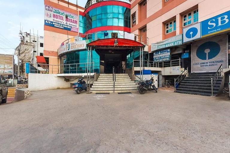 Others 3, HOTELJAYAAM, Chittoor