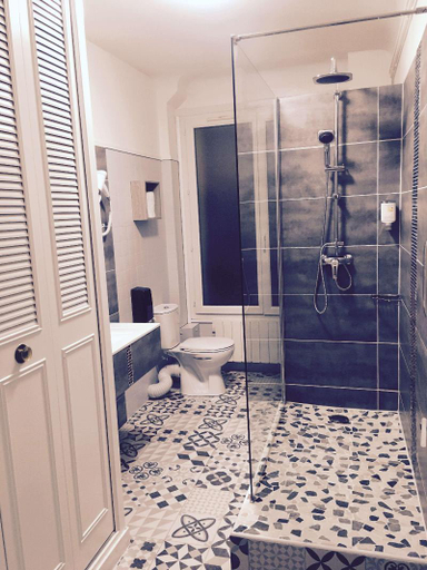 Bathroom 5, Sure Hotel by Best Western Port Jerome - Le Havre, Seine-Maritime