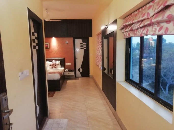 Bedroom, Shree Inn Talasari, Baleshwar