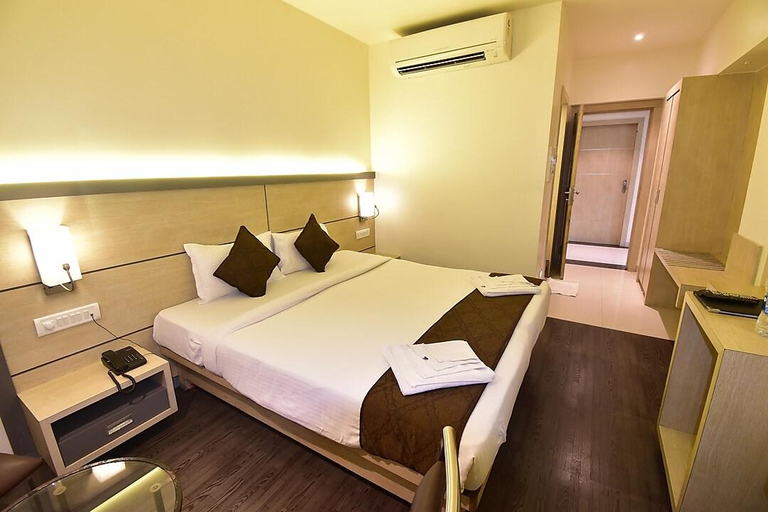 Bedroom 3, South Coast Hotel, Thane