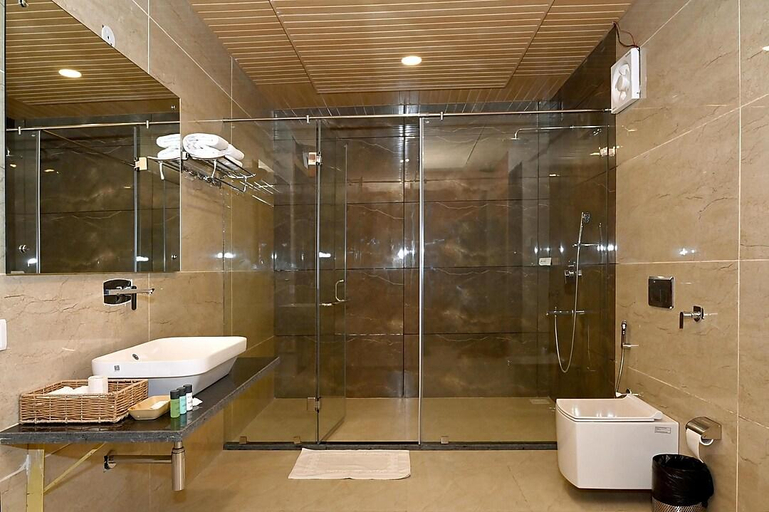 Bathroom, Ranthambhore Pride, Sawai Madhopur