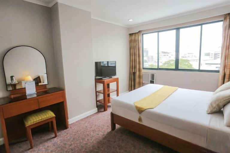 Bedroom 9