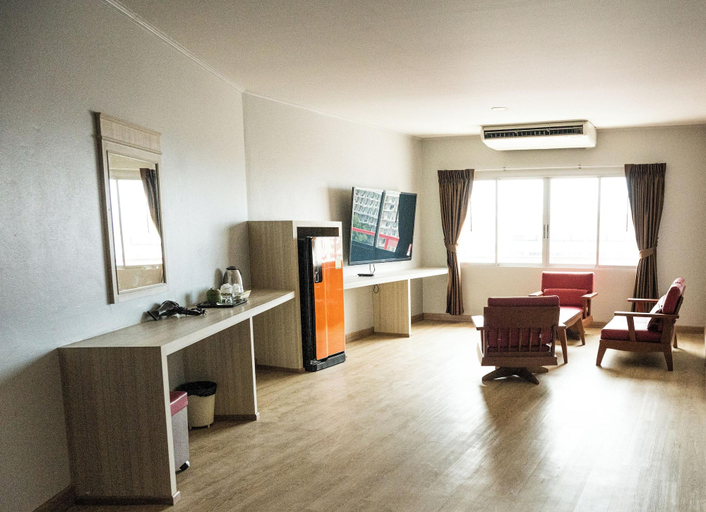 Bedroom 3, Marine Yensabai Hotel Pattaya, Pattaya
