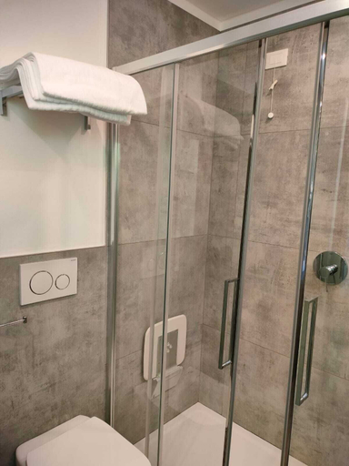 Bathroom 3, Hotel Eros Residence, Ravenna