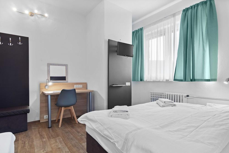 Bedroom 3, Hotel Cervenohorske sedlo, Jeseník