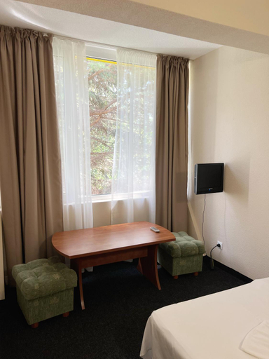 Bedroom 3, Hotel Jambo, Varna
