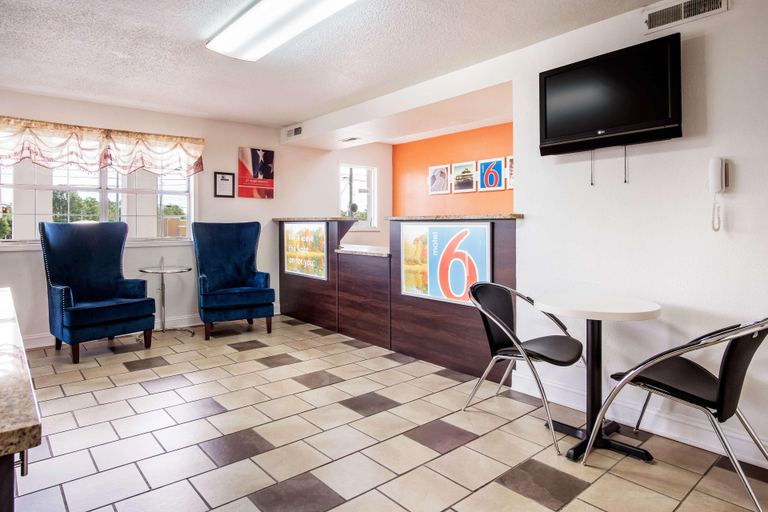 Public Area 3, Motel 6 East Ridge, TN, Hamilton