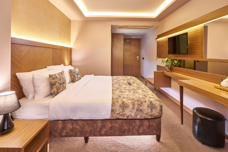 Bedroom 3, Atro Hotel, Şişli