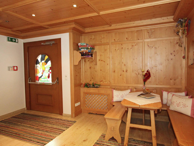 Public Area, Apartment in Kaltenbach near Ski Lift, Schwaz