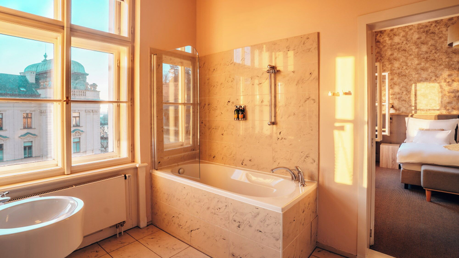 Bathroom 5, Hotel Klarov, Praha 6