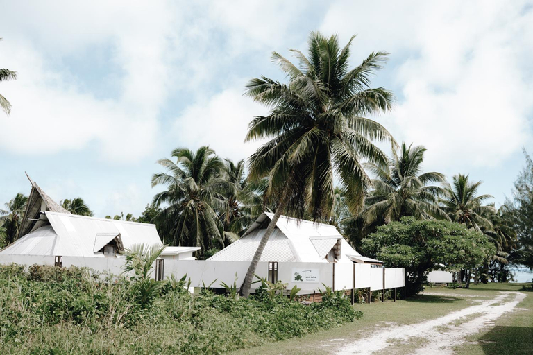Exterior view, Tai'inu Bungalows, Aitutaki
