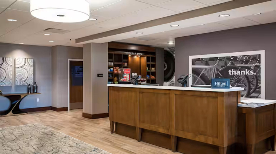 Public Area, Hampton Inn & Suites St. George SunRiver, UT, Washington