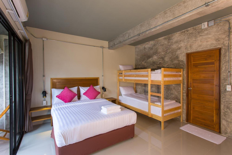 Bedroom 3, Light Khaolak Resort, Takua Pa