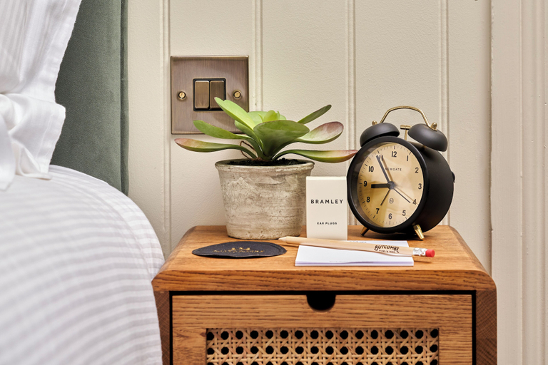 Bedroom 2, The Lion Inn, Gloucestershire