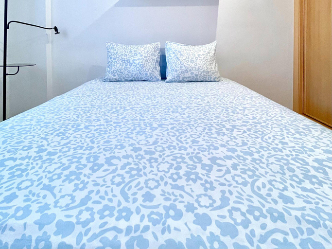 Bedroom 2, Apartment in Roquetas near the Beach, Almería