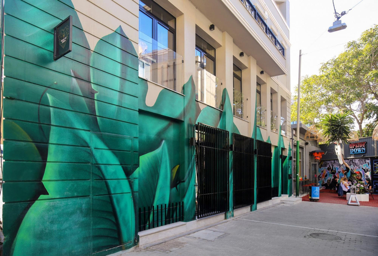 Room 2, 85 sqm in the Heart of Athens w Rooftop Deck, Attica