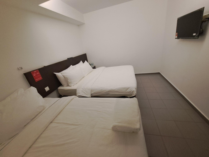 Bedroom 22