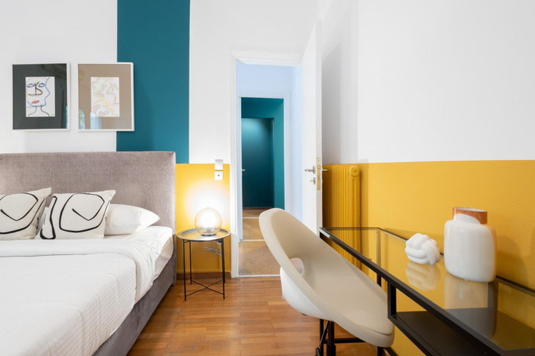 Room 3, Spacious High-ceiling 2BR by Acropolis Museum, Attica