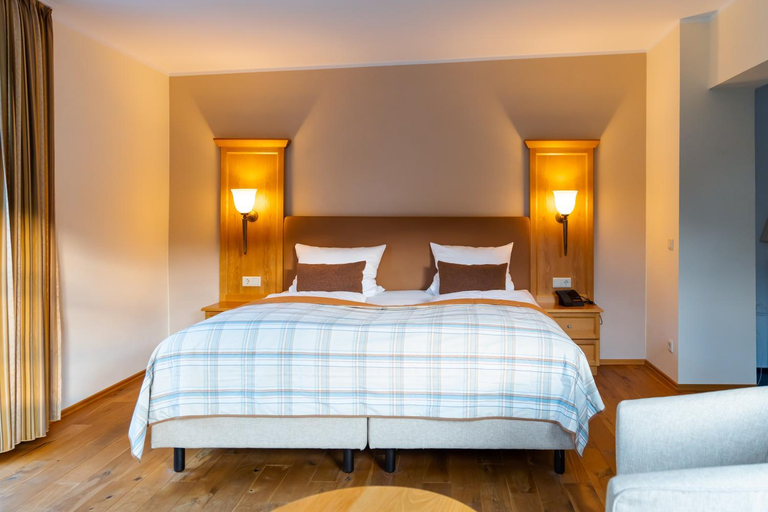 Bedroom 2, Landhaus Silberberg, Hochsauerlandkreis