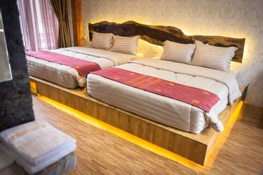 Bedroom 9
