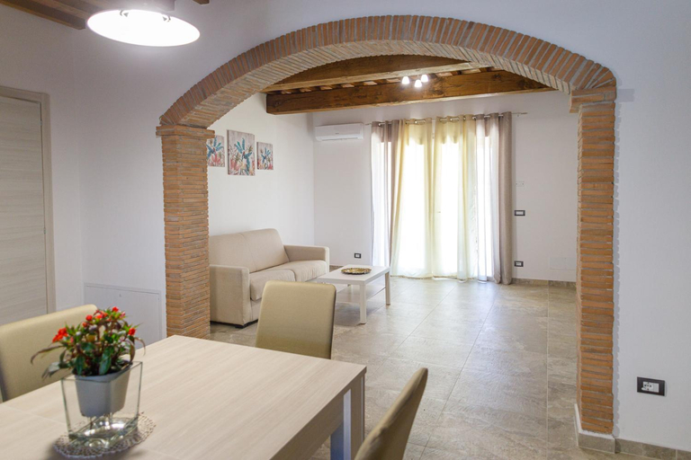 Others 5, Borgo Felice, Pistoia