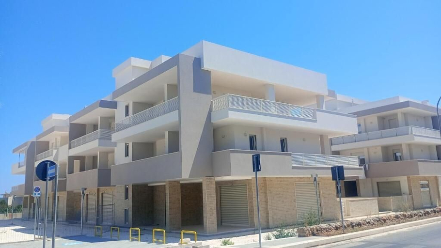 Exterior & Views, Yellow Flowers, Bari