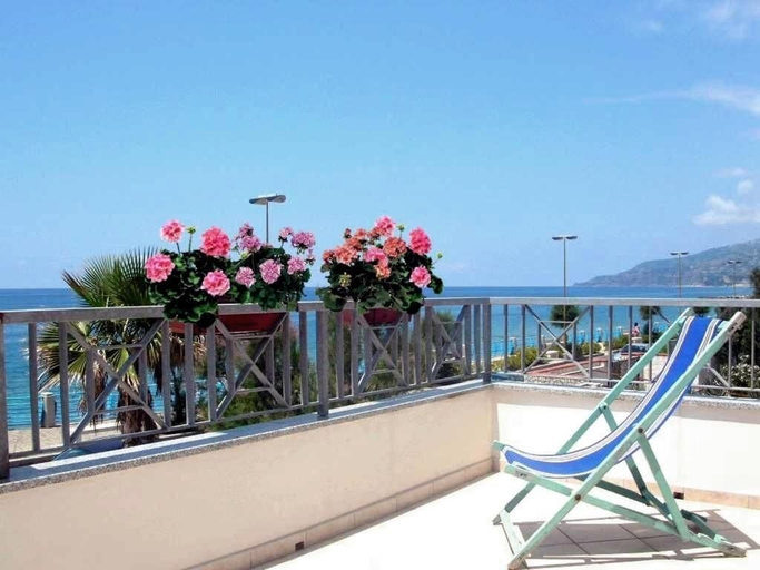 Others 4, Holel Sea Garden, Cosenza