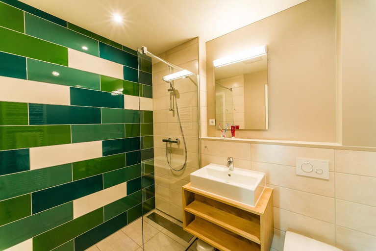 Bathroom 4, Center Parcs Park Allgau, Ravensburg