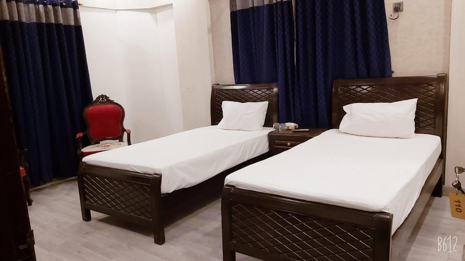 Bedroom 2, The Elet - Business Hotel, Karachi
