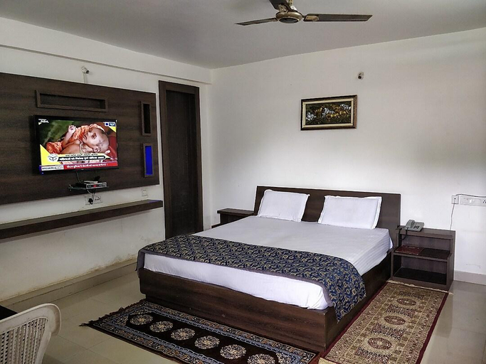 Others 5, The Residency, Shahdol