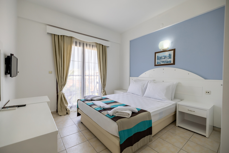 Bedroom 3, Maxsea Beach Hotel, Bodrum