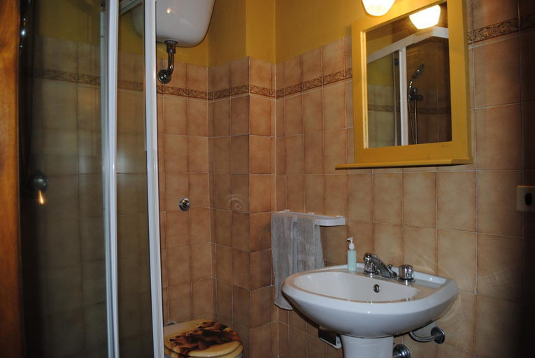 Bathroom 5