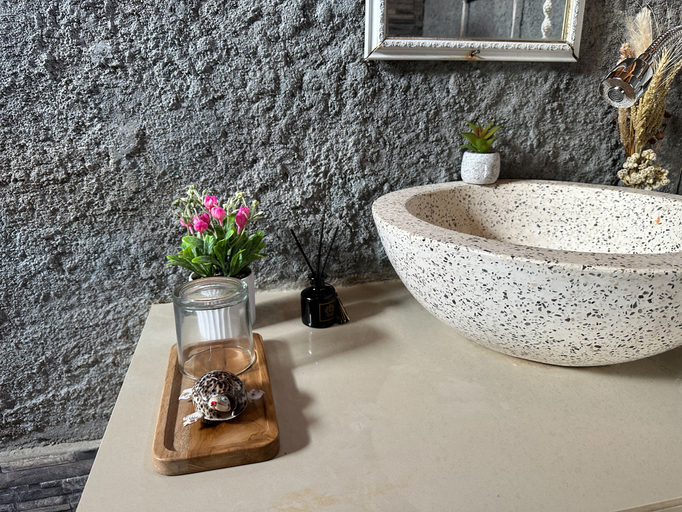 Bathroom 12