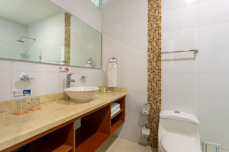 Bathroom, GHL Relax Hotel Costa Azul, Santa Marta (Dist. Esp.)