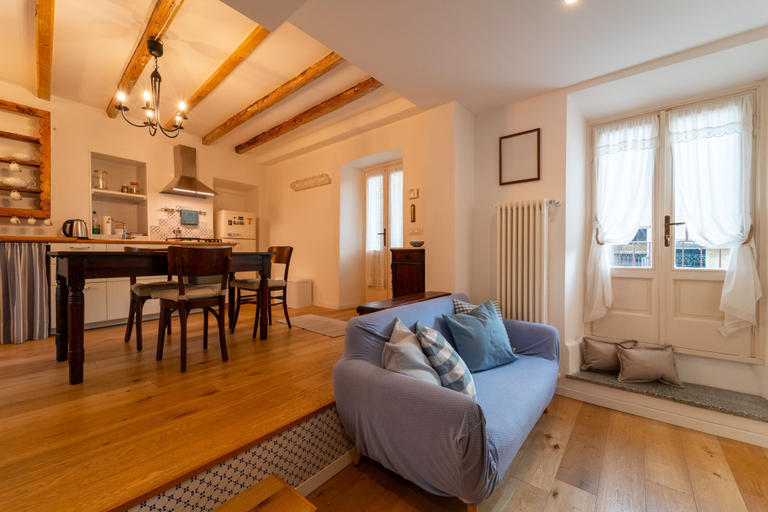 Room 2, Loving Loppia by Wonderful Italy - Lavanda, Como