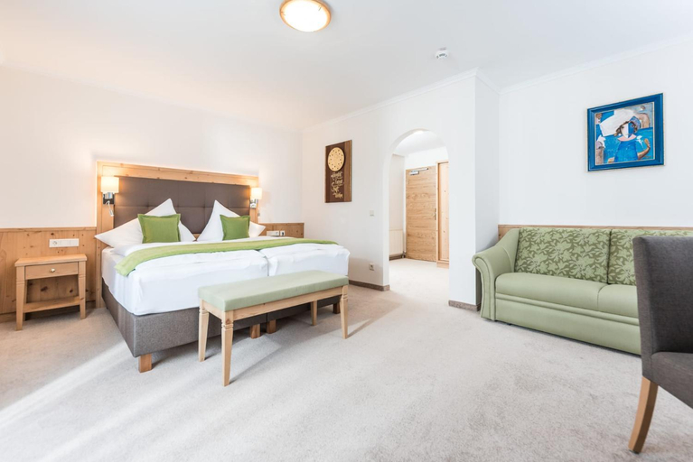 Bedroom 3, Vitalhotel Marienhof, Villach Land