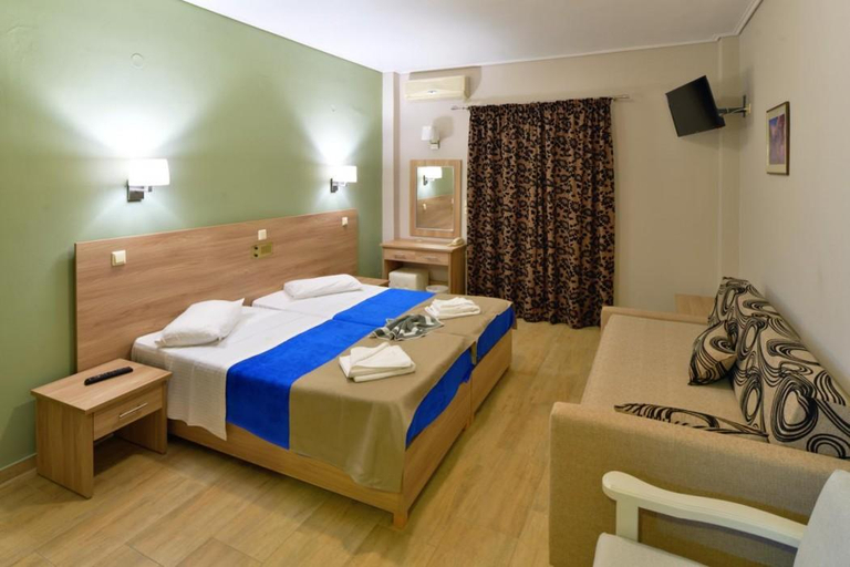 Bedroom 2, Panorama Hotel, North Aegean
